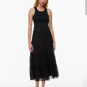 Aritzia Sunday Best Mars Skirt